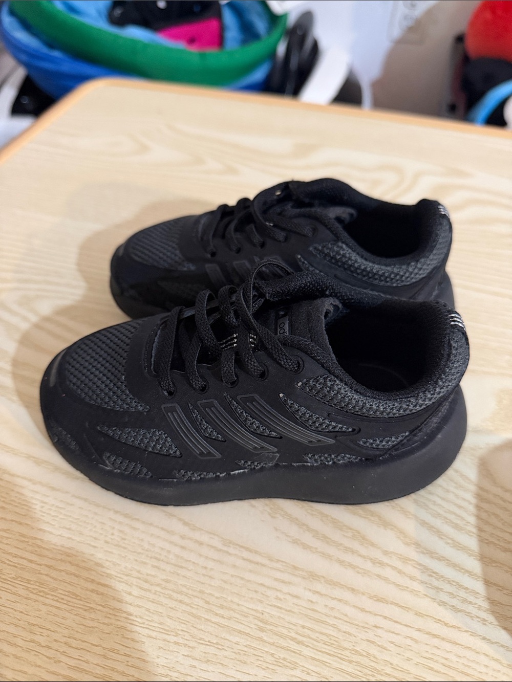 adidas Kids Black Lightweight Lace-Up Sneakers